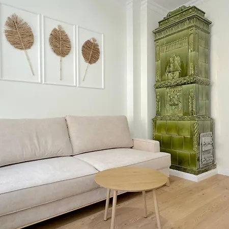 Seredino Apartment- Modern Comfort In A Quiet Location, 5 Minutes To Old Town & Seaside Апартаменты